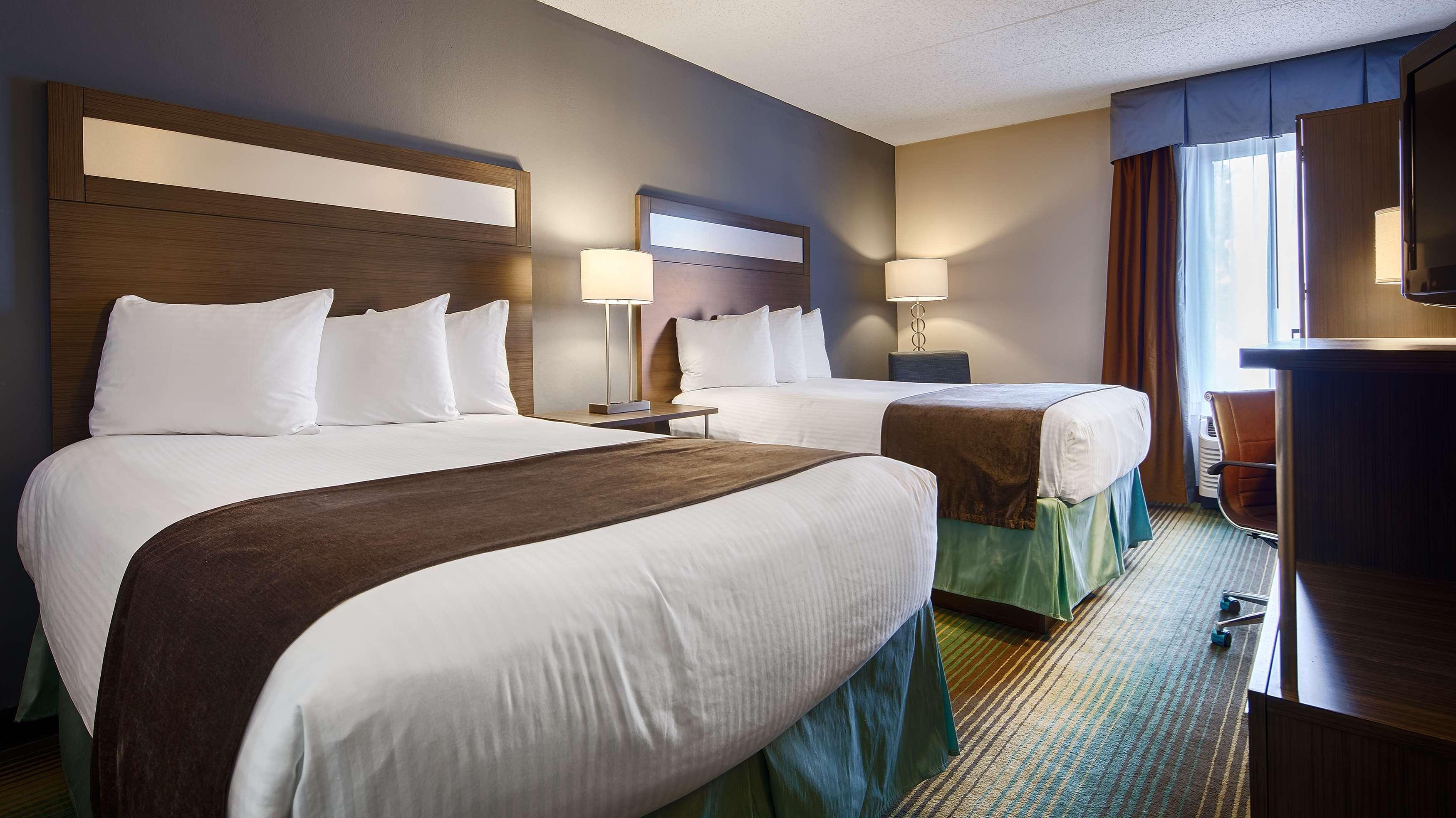 Best Western O'Hare/Elk Grove Hotel Элк-Гров-Виллидж Экстерьер фото