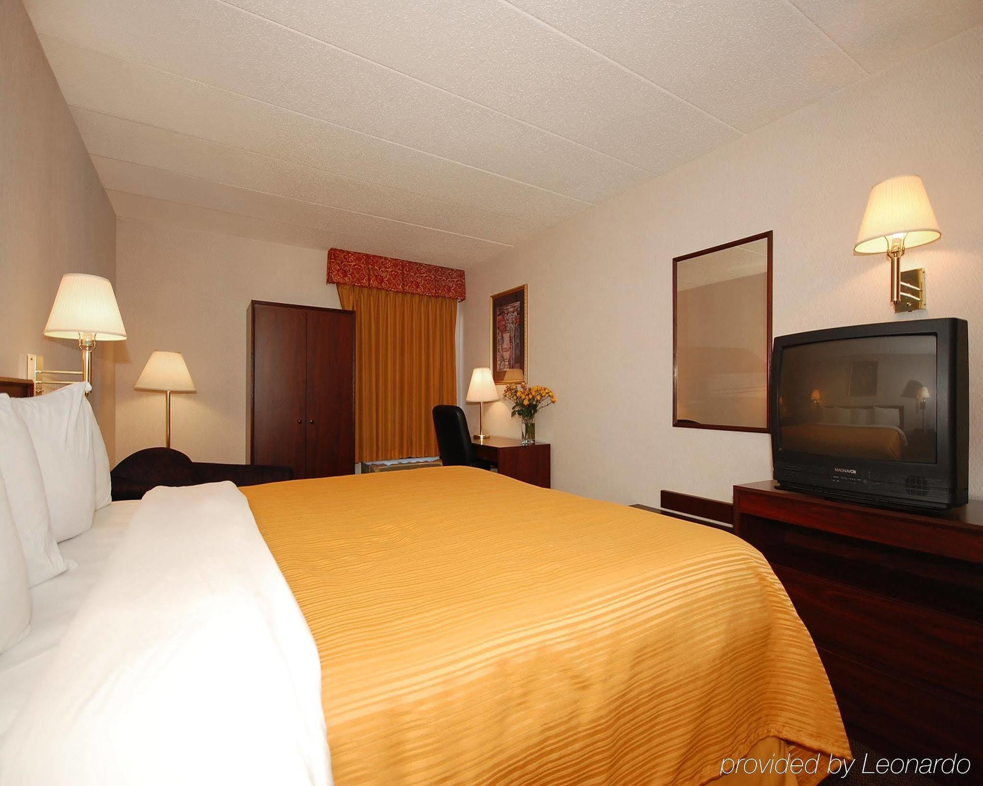 Best Western O'Hare/Elk Grove Hotel Элк-Гров-Виллидж Экстерьер фото