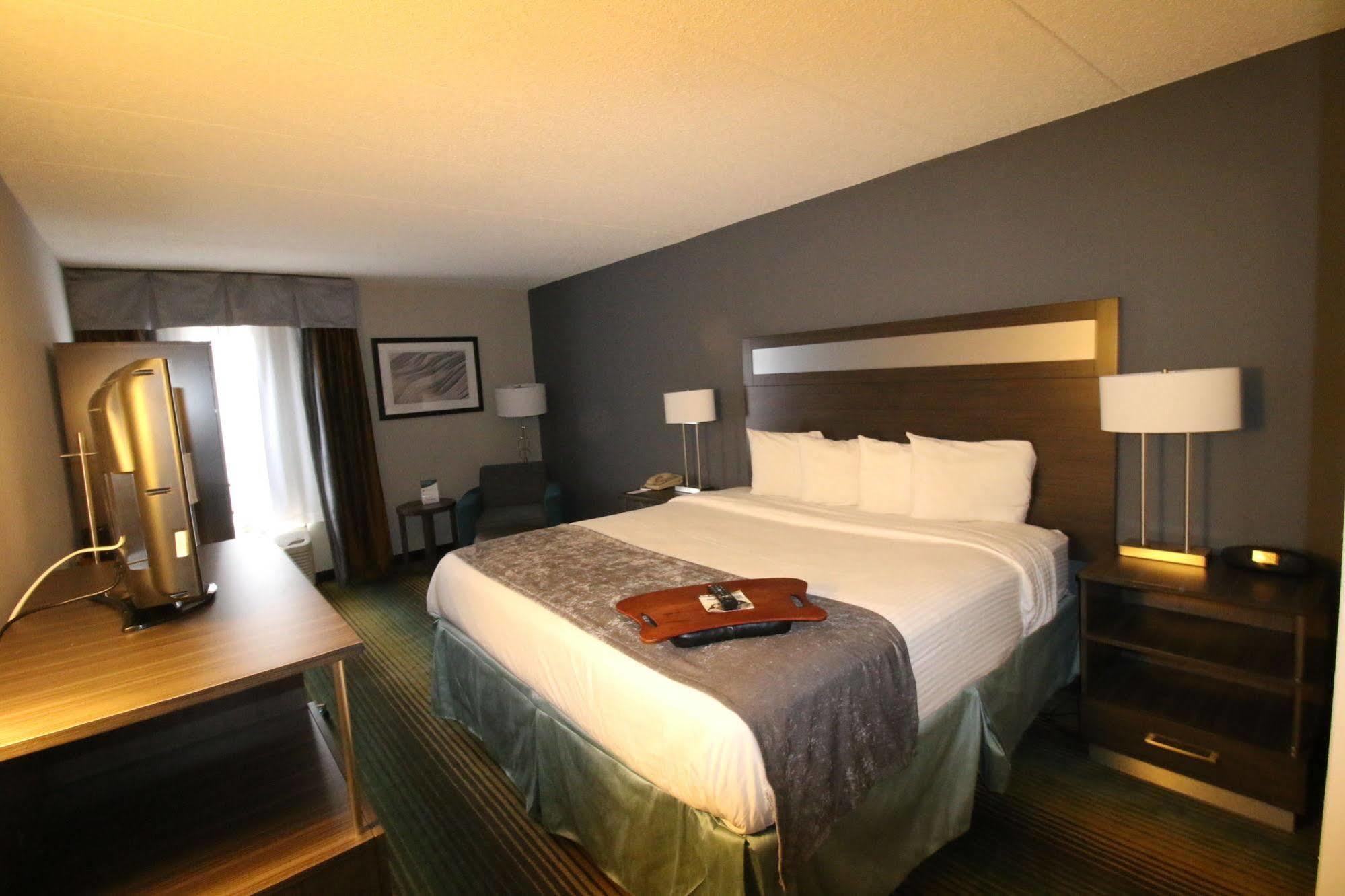 Best Western O'Hare/Elk Grove Hotel Элк-Гров-Виллидж Экстерьер фото